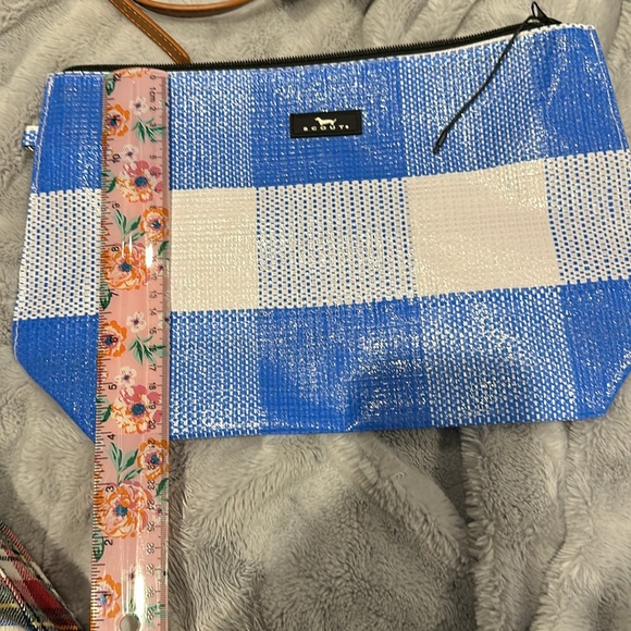 Scout pouch that has never been used! - Picture 2 of 4